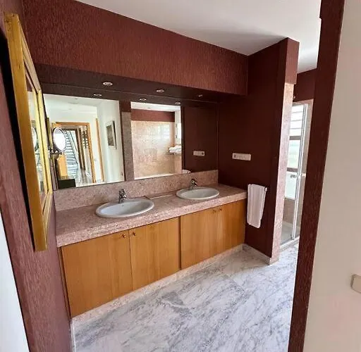 Antidoto House Montesion Feriehus Toledo