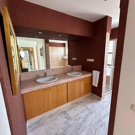 Antidoto House Montesion 別荘 トレド